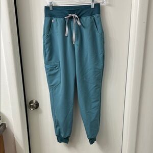 Figs Blue Joggers with Elastic Waistband and Tapered Ankles